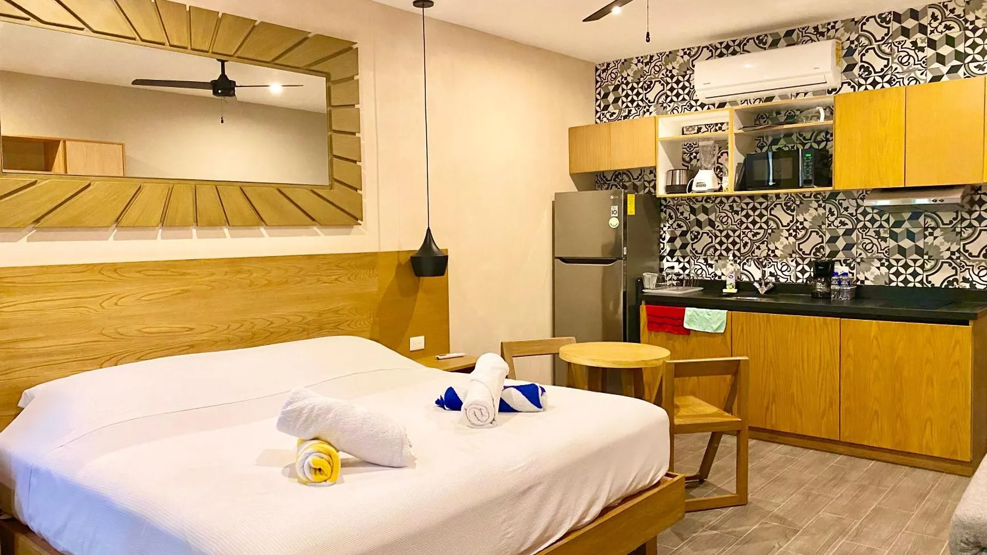 Sofia Boutique Condos By Andiani Playa del Carmen Apartahotel